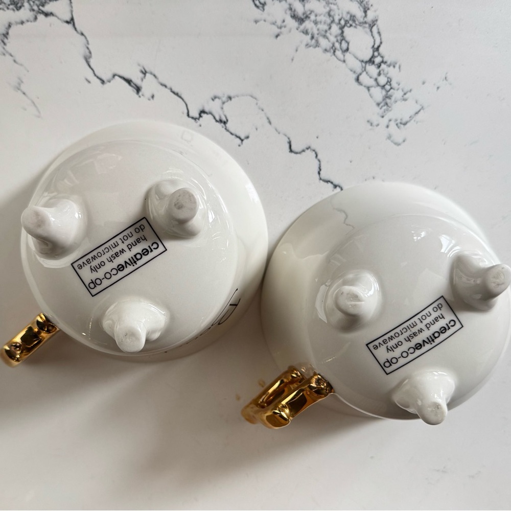 Creative Co-op Stoneware Bourbon + Gin 3 Footed w Gold Handle Tea Cup set of 2 - Picture 7 of 7